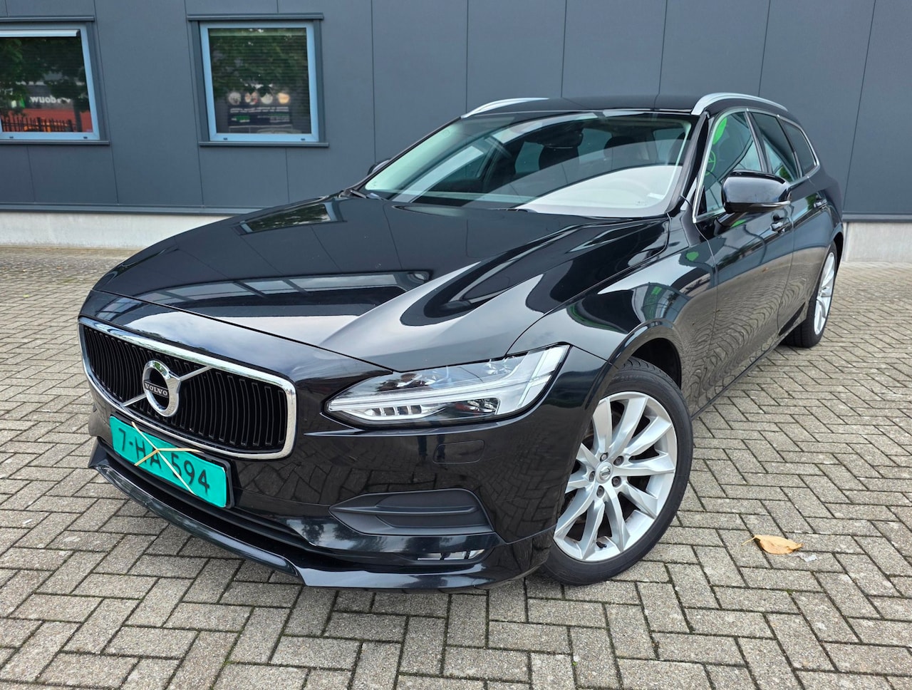 Volvo V90 - 2.0 T5 Momentum 2.0 T5 Momentum - AutoWereld.nl