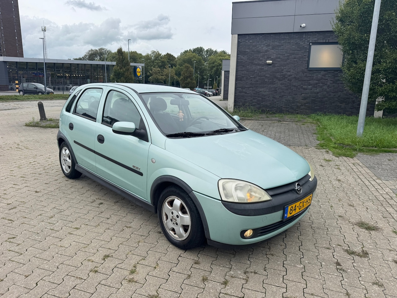 Opel Corsa - 1.4-16V Elegance AUTOMAAT - AutoWereld.nl