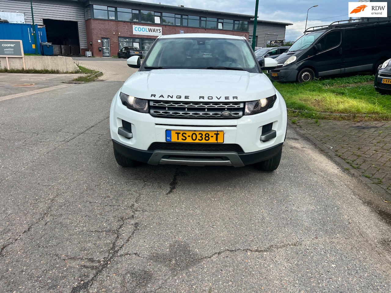 Land Rover Range Rover Evoque - 2.2 eD4 2WD Pure rijdt goed! - AutoWereld.nl