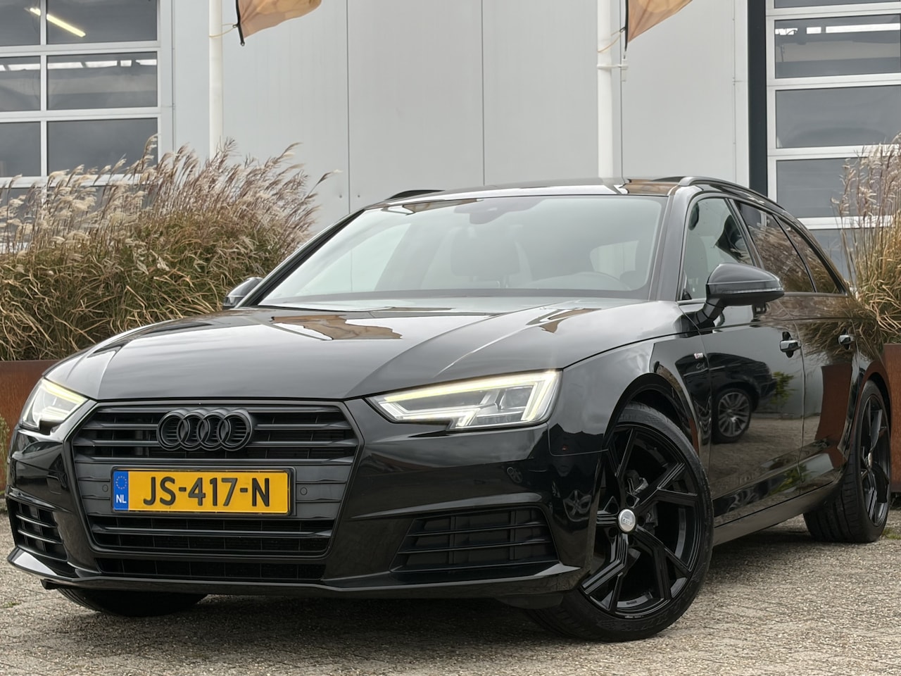 Audi A4 Avant - 2.0 TDI Sport Pro | 2x S Line | 150pk | Audio-navigatie full map | Elektrisch glazen panor - AutoWereld.nl