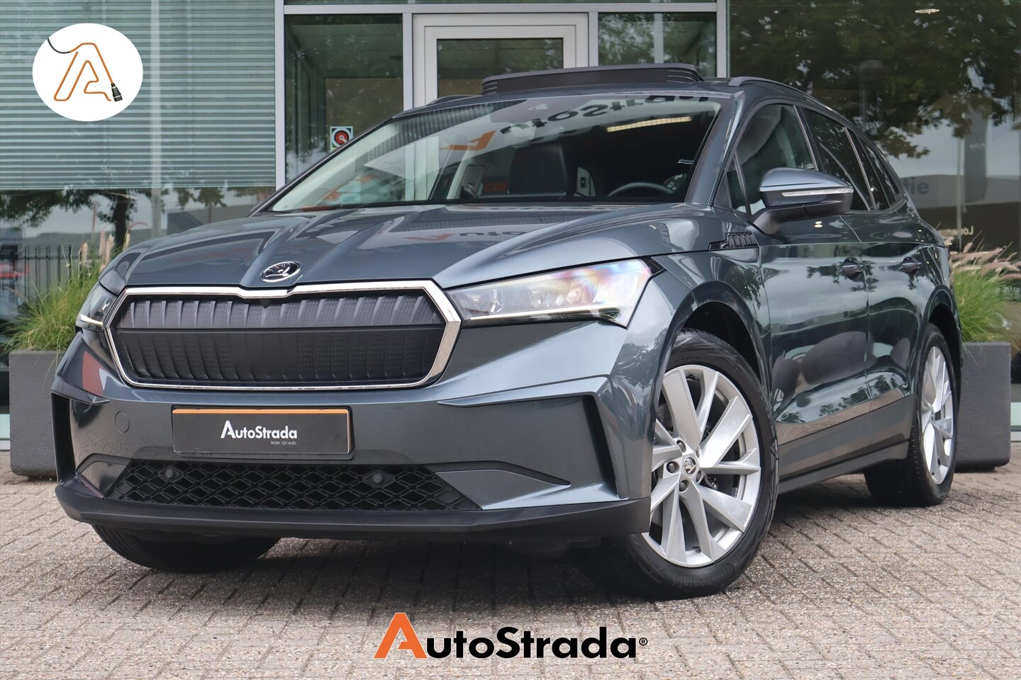 Skoda Enyaq iV - 60 Elektromotor 180pk SoH 92% I Navi I Pano I Stoelverwarming I Camera I Carplay - AutoWereld.nl