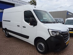 Renault Master - T35 2.3 dCi 135 L2H2 Comfort Groot NAVI AIRCO TREKHAAK ZEER NETJES