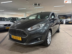 Ford Fiesta - 1.0 Titanium zeer netjes en 100000km Nap Nieuwe Apk