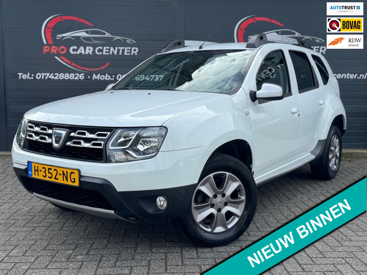 Dacia Duster - 1.2 TCe 4x2 Prestige AIRCO|NAV|PDC|EL.RAMEN|LMV|APK - AutoWereld.nl