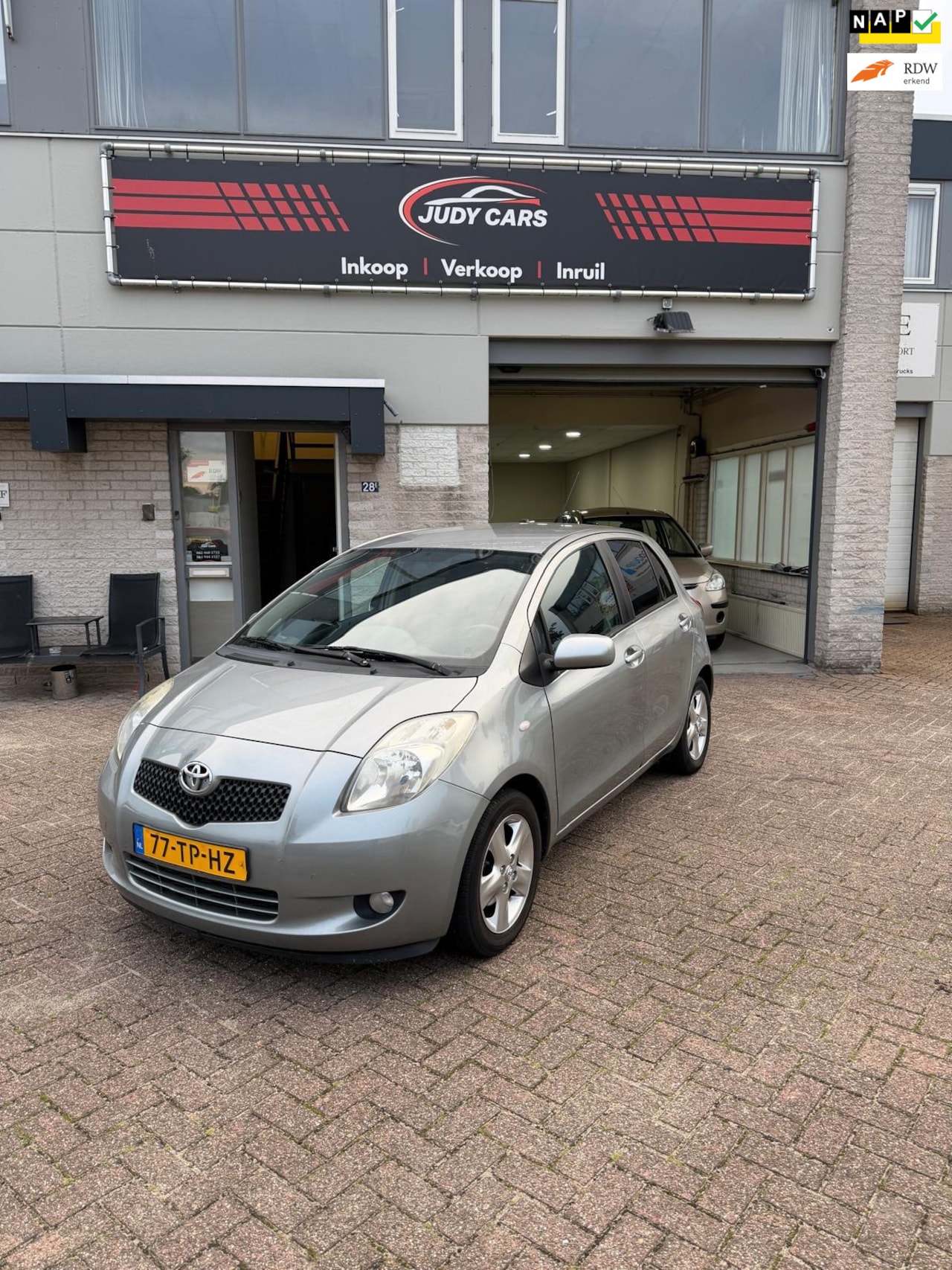 Toyota Yaris - 1.3 VVTi Luna MMT 1.3 VVTi Luna MMT - AutoWereld.nl