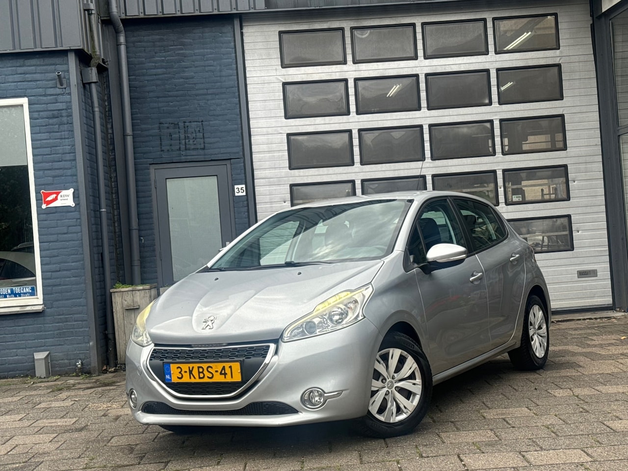 Peugeot 208 - 1.2 VTi Active | Airco | Cruise | 5-DRS - AutoWereld.nl