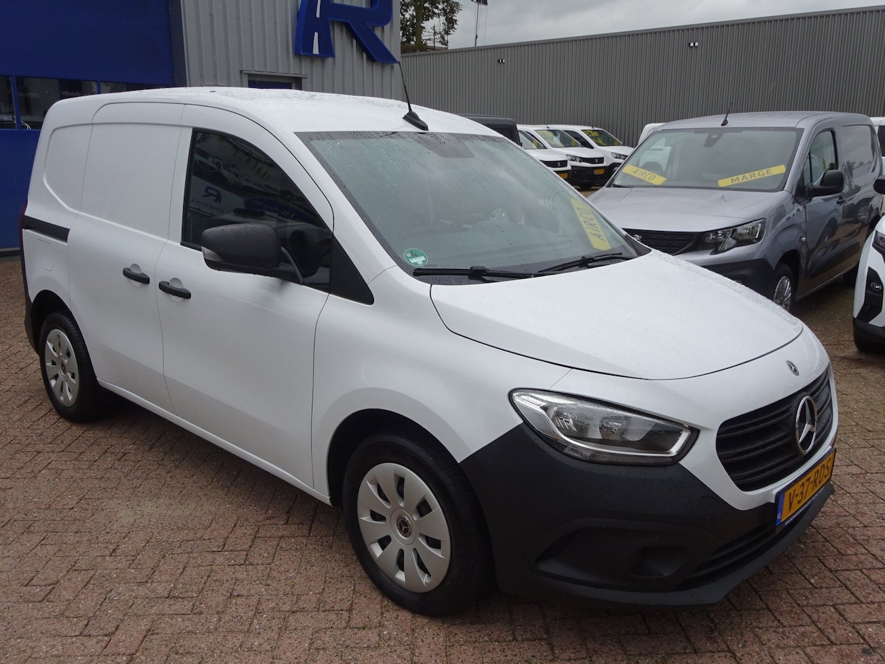 Mercedes-Benz Citan - 110 CDI L1 MBUX 2 x SCHUIFDEUR CRUISE PDC CAMERA NAVI - AutoWereld.nl