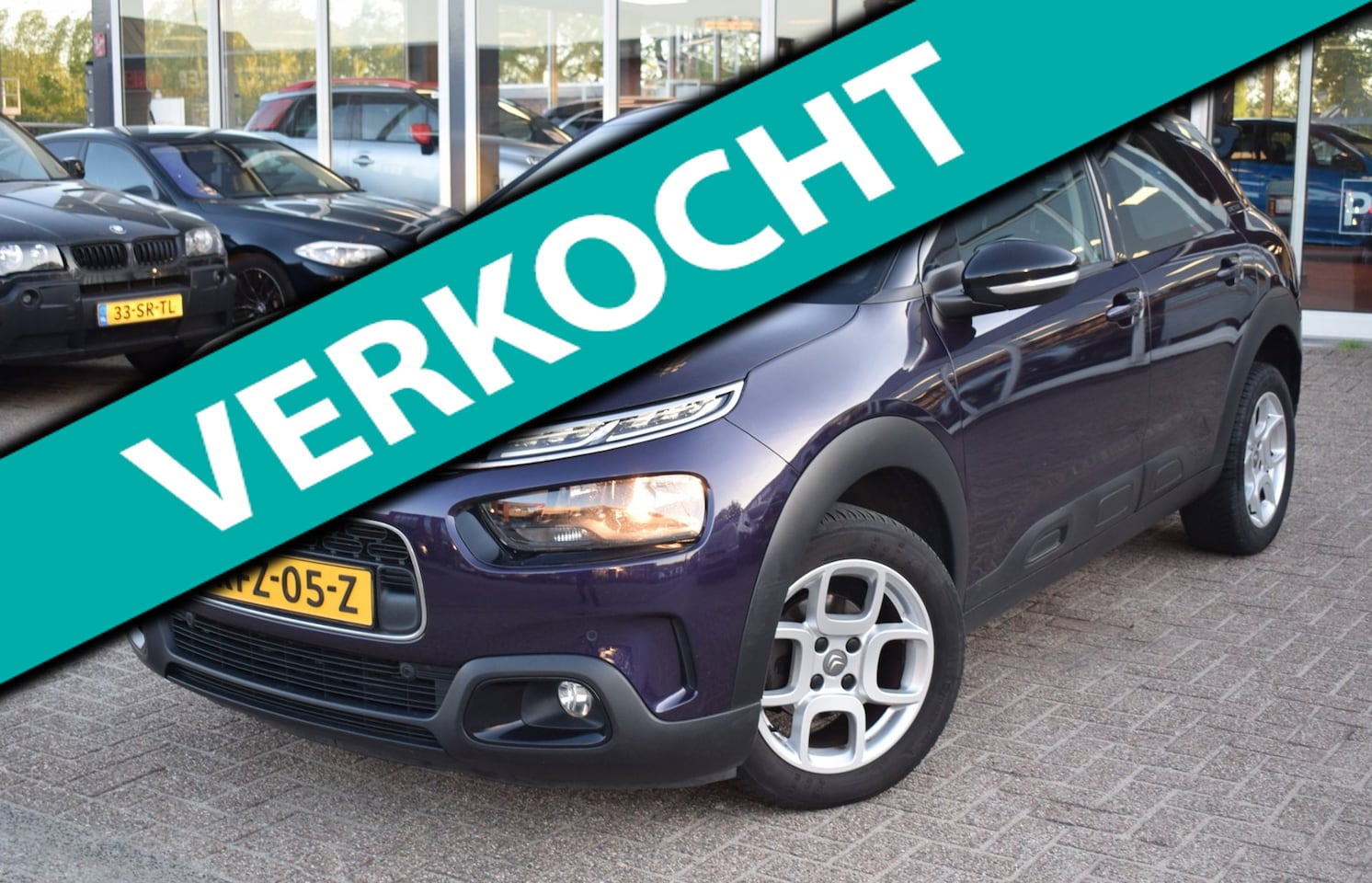 Citroën C4 Cactus - 1.2 PureTech Feel | LED VISION | NAVIGATIE | CARPLAY |CLIMATE CONTROL | ACHTERUITRIJCAMERA - AutoWereld.nl