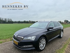 Skoda Superb Combi - 1.5 TSI ACT Sportline Business Pano Alcantara