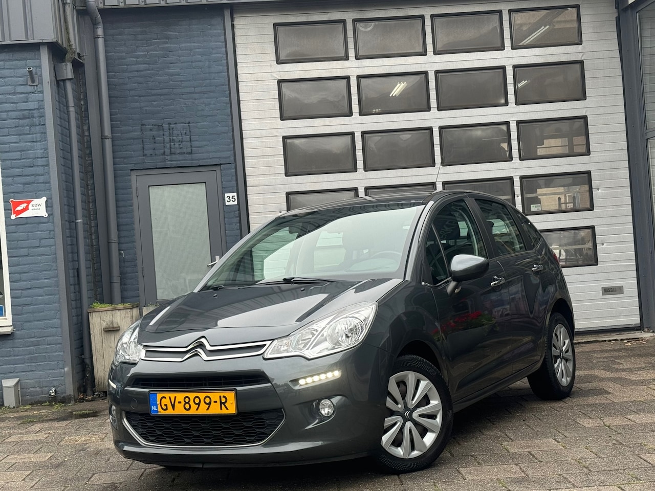 Citroën C3 - 1.0 PureTech Collection | Airco | Cruise | 74000 KM N.A.P - AutoWereld.nl