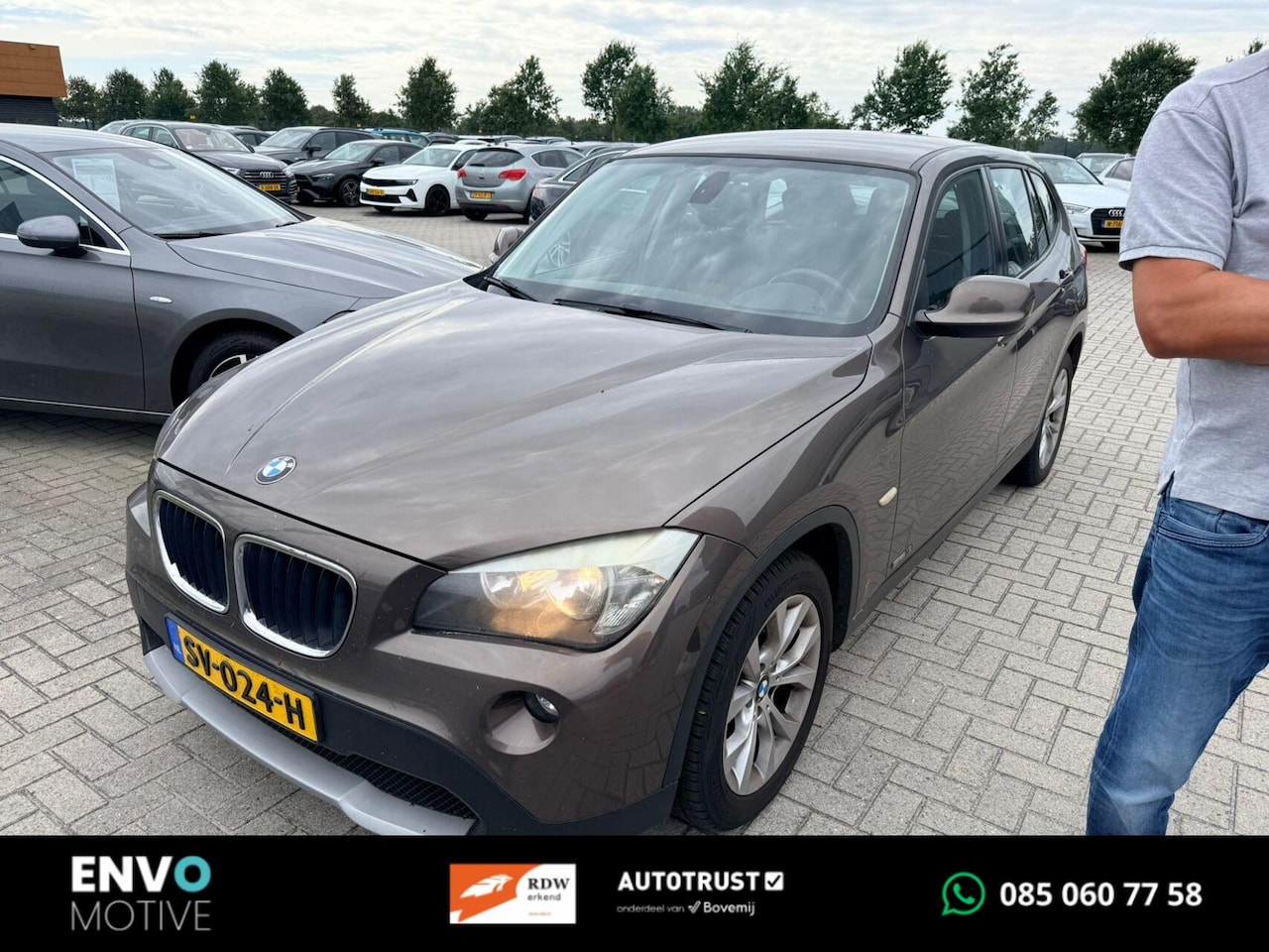BMW X1 - sDrive18i Executive Automaat Trekhaak/PDC/Navi/LMV - AutoWereld.nl