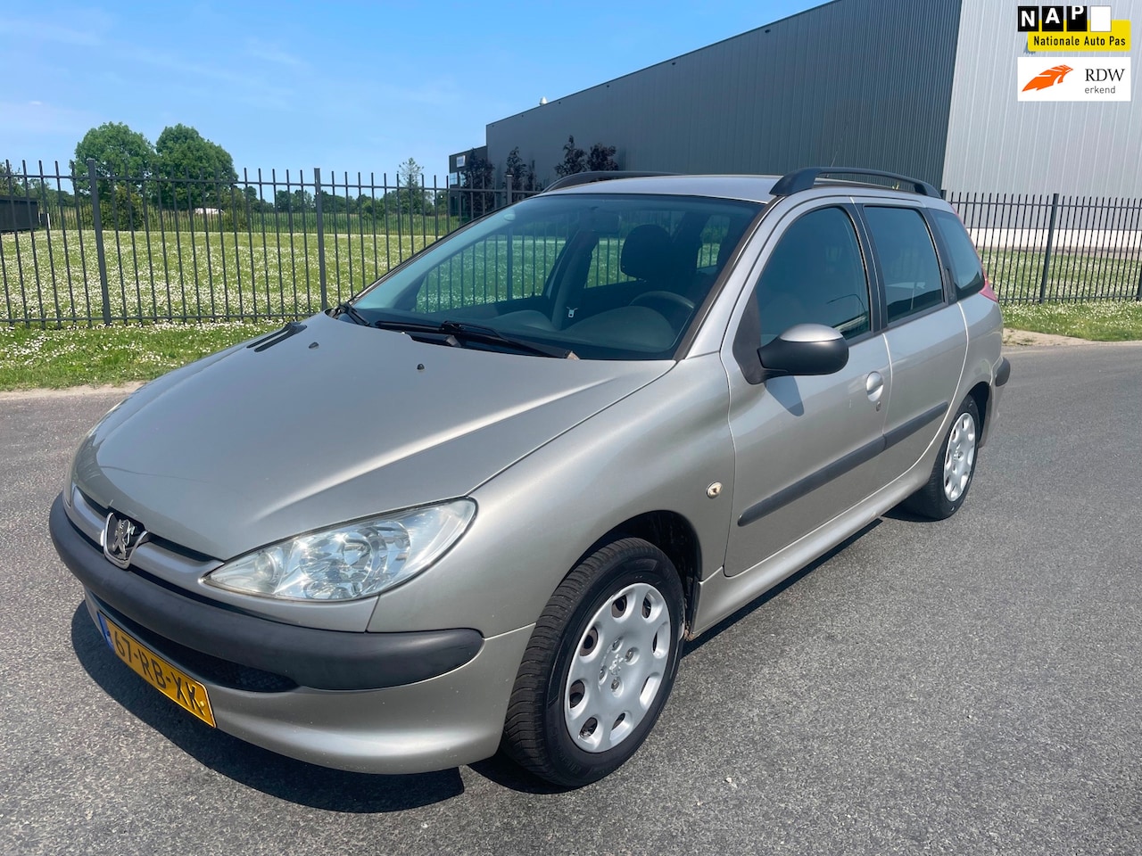 Peugeot 206 - 1.4 Air-line|Airco|Apk 2-2027!!|Bj 2005 - AutoWereld.nl
