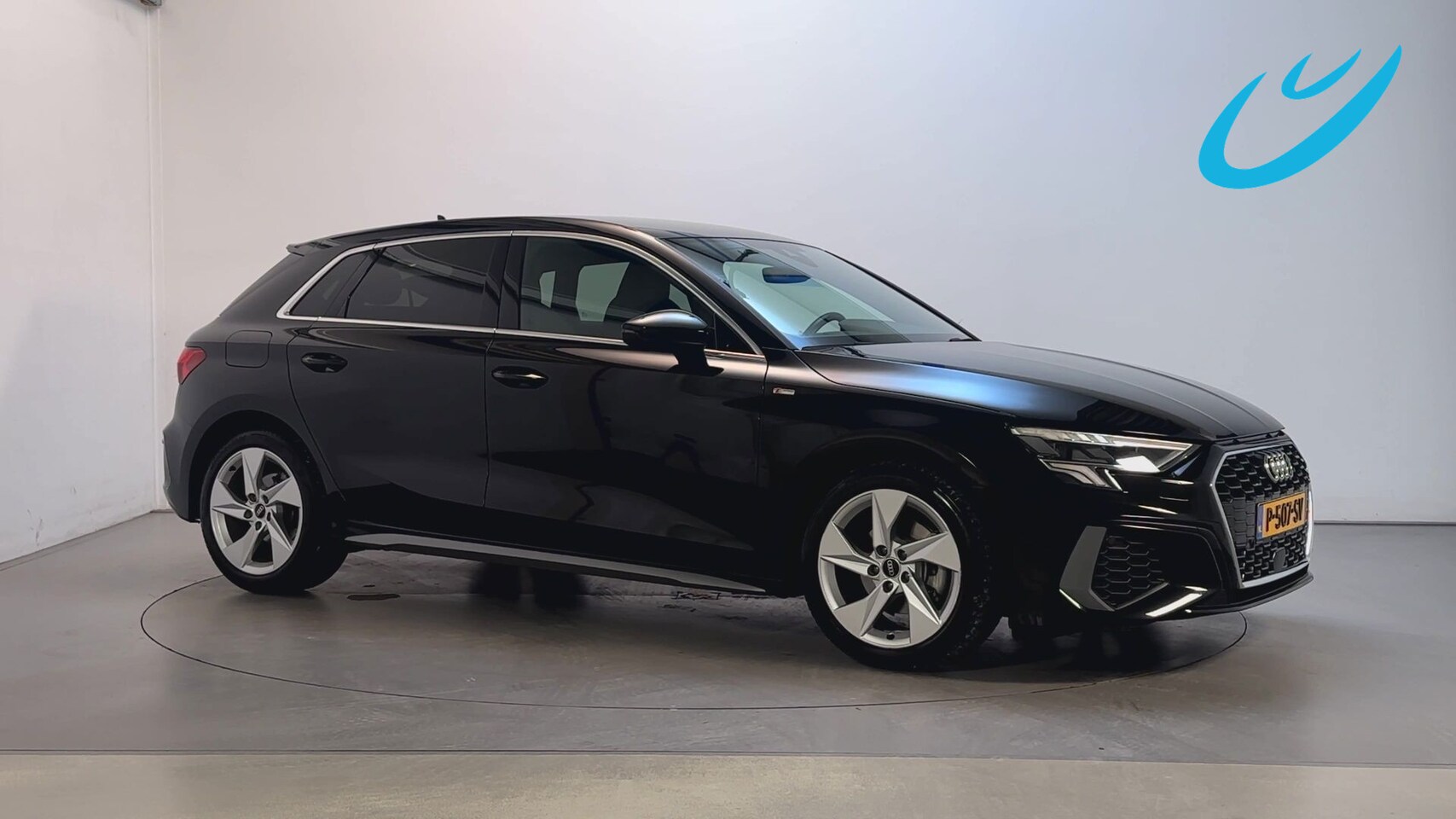 Audi A3 Sportback - 30 TFSI S Edition LED Navigatie Parkeersensoren Adaptive Cruise - AutoWereld.nl