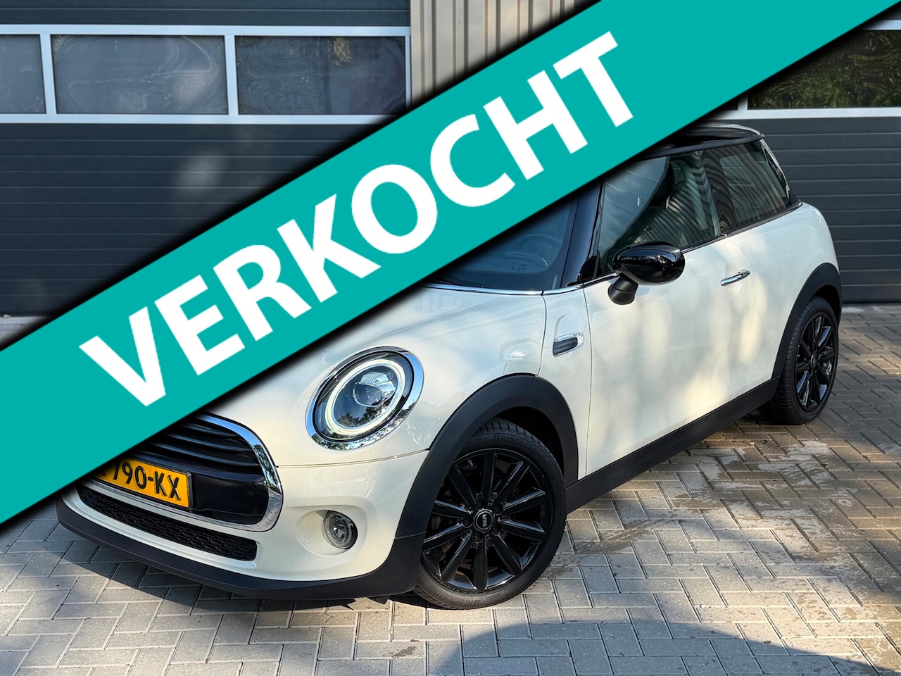 MINI Cooper - Mini 1.5 Chili | automaat | parkeersensoren | 29.000 km! - AutoWereld.nl