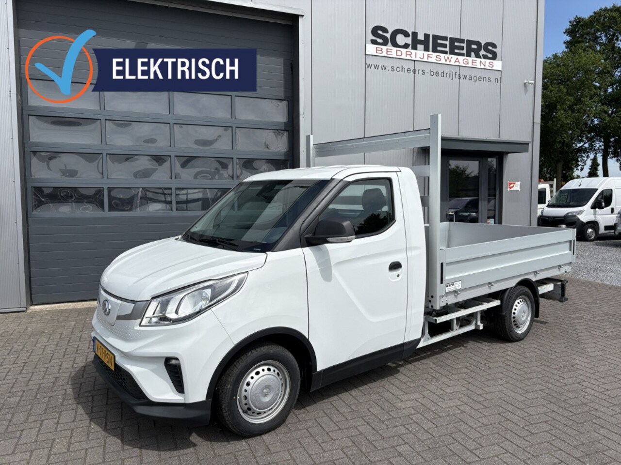 Maxus eDELIVER 3 - 50 kWh L2 open laadbak - AutoWereld.nl