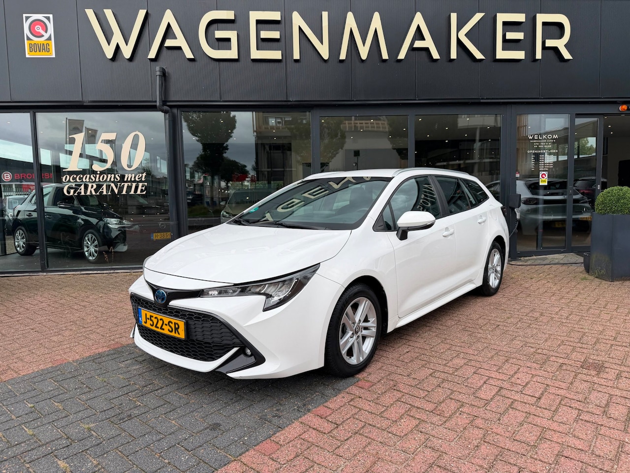 Toyota Corolla Touring Sports - 1.8 Hybrid Active AUT|ACC|CAM|Carplay! - AutoWereld.nl