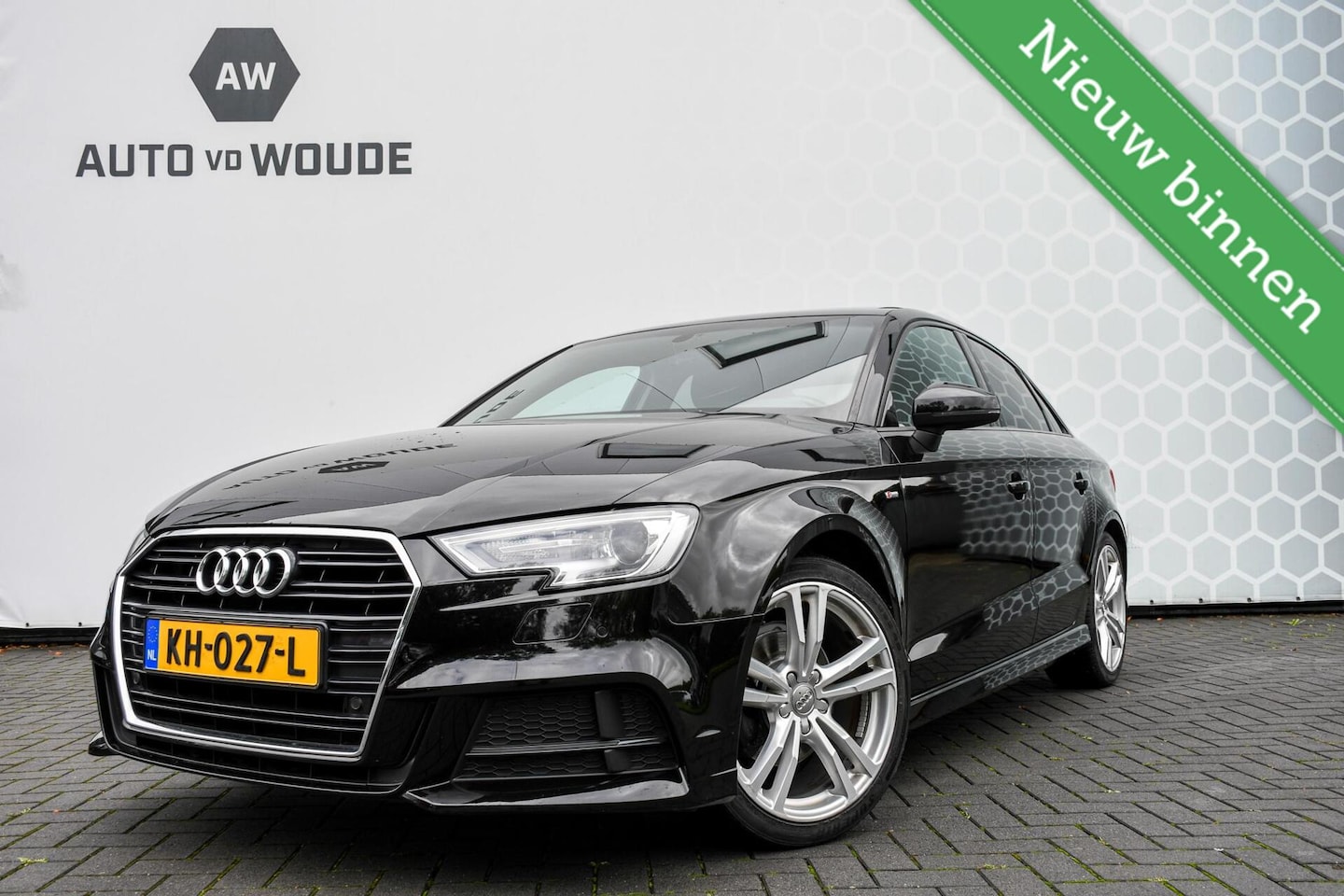 Audi A3 Limousine - 1.0 TFSI Panoramadak s-line DSG Automaat - AutoWereld.nl