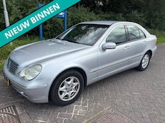 Mercedes-Benz C-klasse - 180 K. Elegance | NAP | Airco | Cruise
