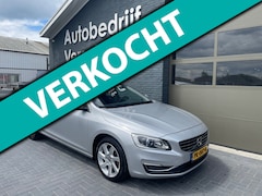 Volvo V60 - 2.5 5 cilinder automaat stoelverwarming uniek