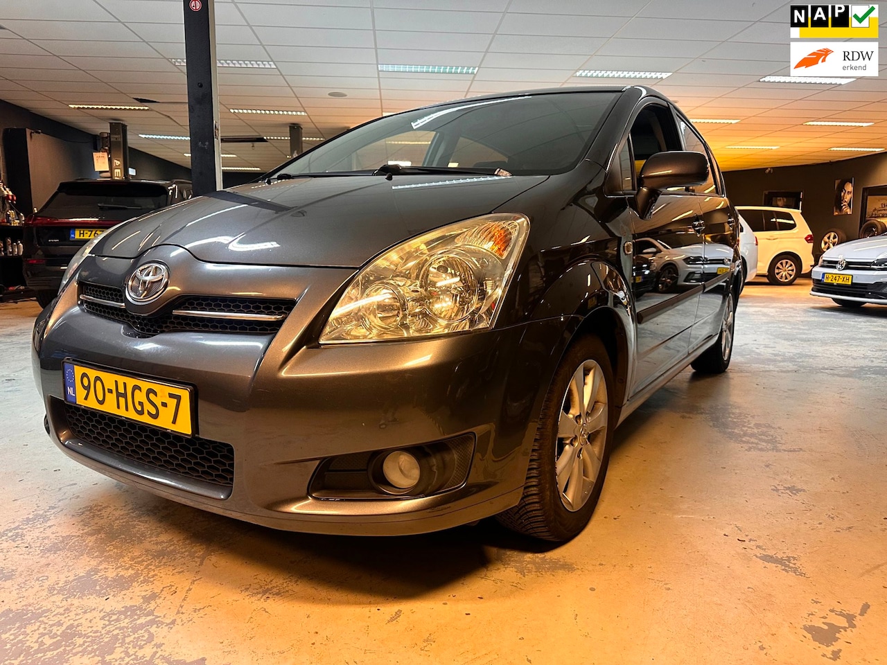 Toyota Verso - 1.8 VVT-i Luna AUTOMAAT 7PRSOON APK SEP-2027 TREKHAAK LM RIJDT TOP - AutoWereld.nl