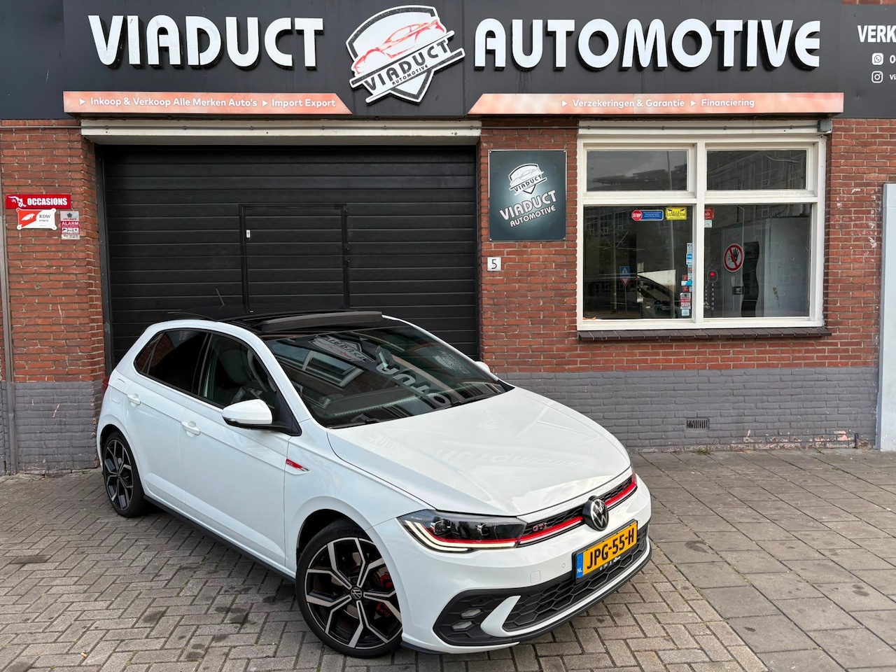 Volkswagen Polo - 2.0 TSI GTI FACE LIFT PANO IQ LIGHT ACC CAMERA CARPLAY - AutoWereld.nl