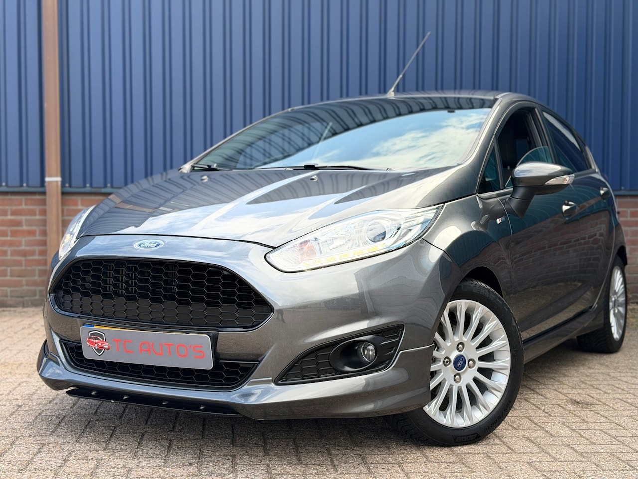 Ford Fiesta - 1.0 EcoBoost Titanium ST Line Navigatie, 5drs 100pk - AutoWereld.nl