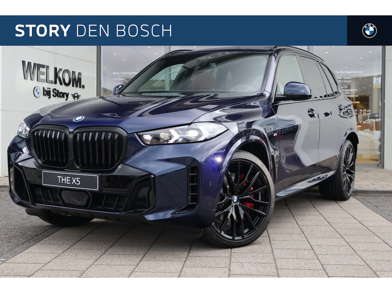 BMW X5 - xDrive50e M Sport Automaat / Panoramadak / Trekhaak / Parking Assistant Professional / Com - AutoWereld.nl
