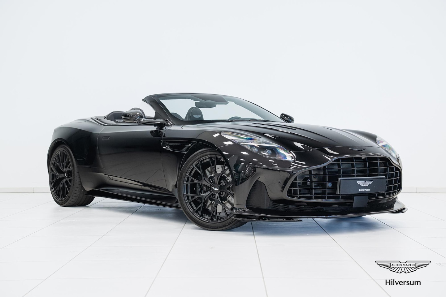 Aston Martin DB12 Volante - | Verwacht | Onyx Black | Bowers & Wilkins | Incl. BPM | - AutoWereld.nl