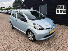 Toyota Aygo - 1.0-12V