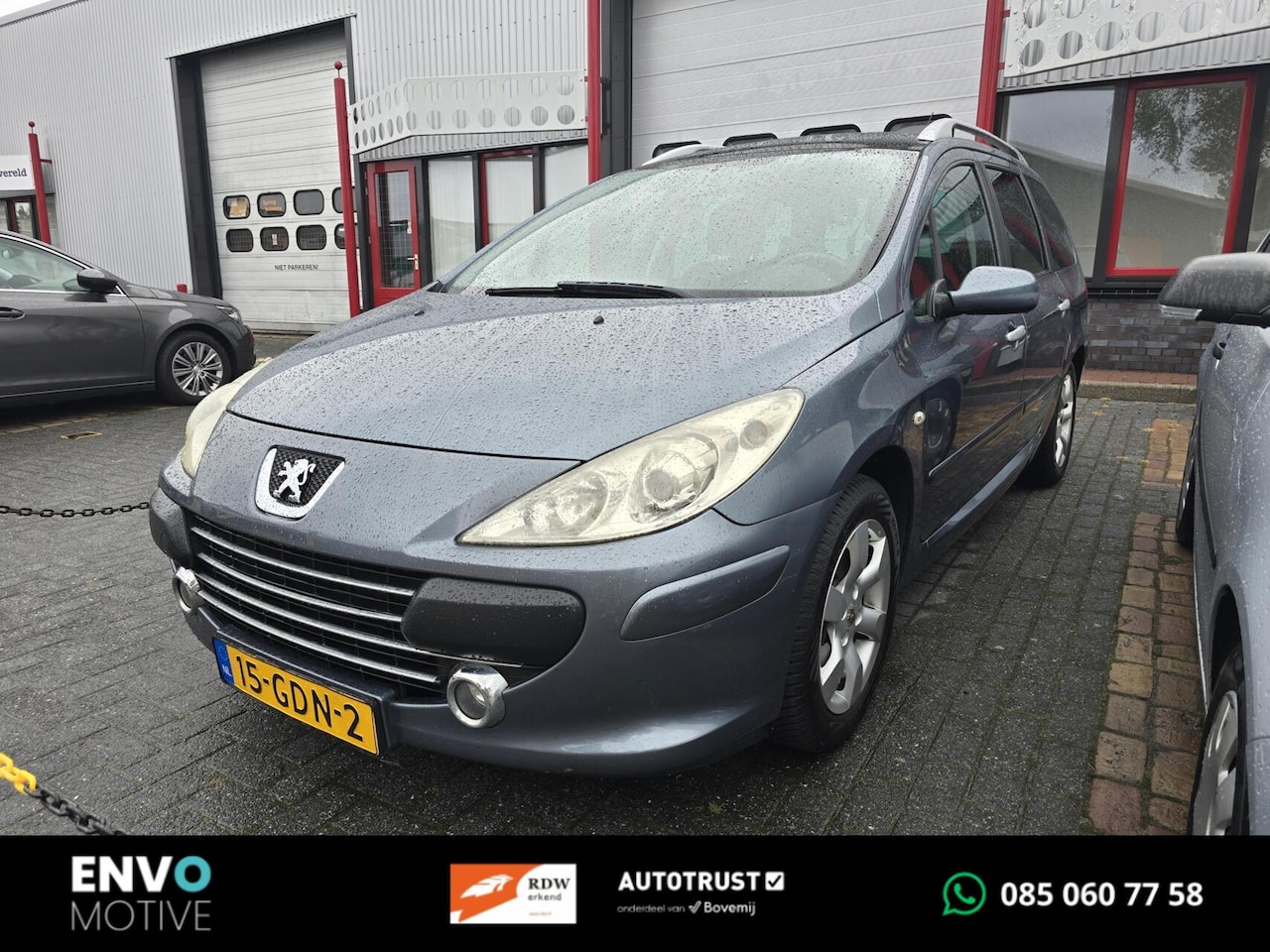 Peugeot 307 SW - 2.0-16V Premium Pano/Clima/Trekhaak/Cruise - AutoWereld.nl