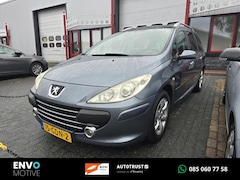 Peugeot 307 SW - 2.0-16V Premium Pano/Clima/Trekhaak/Cruise