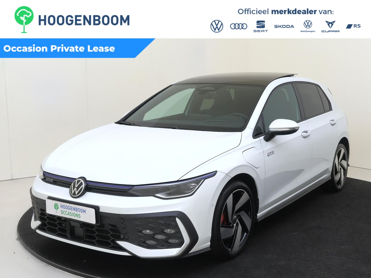 Volkswagen Golf - 1.5 eHybrid GTE | SoH 99% | Panoramadak | 360 camera | Head-up display | Trekhaak | Adapti - AutoWereld.nl