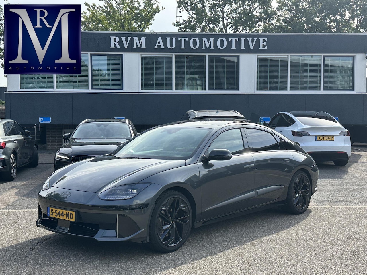 Hyundai IONIQ 6 - First Edition AWD 77.4 kWh SOH 100% | PANO | STOEL VERWAMRING VOOR & ACHTER | MEM. SEAT | - AutoWereld.nl