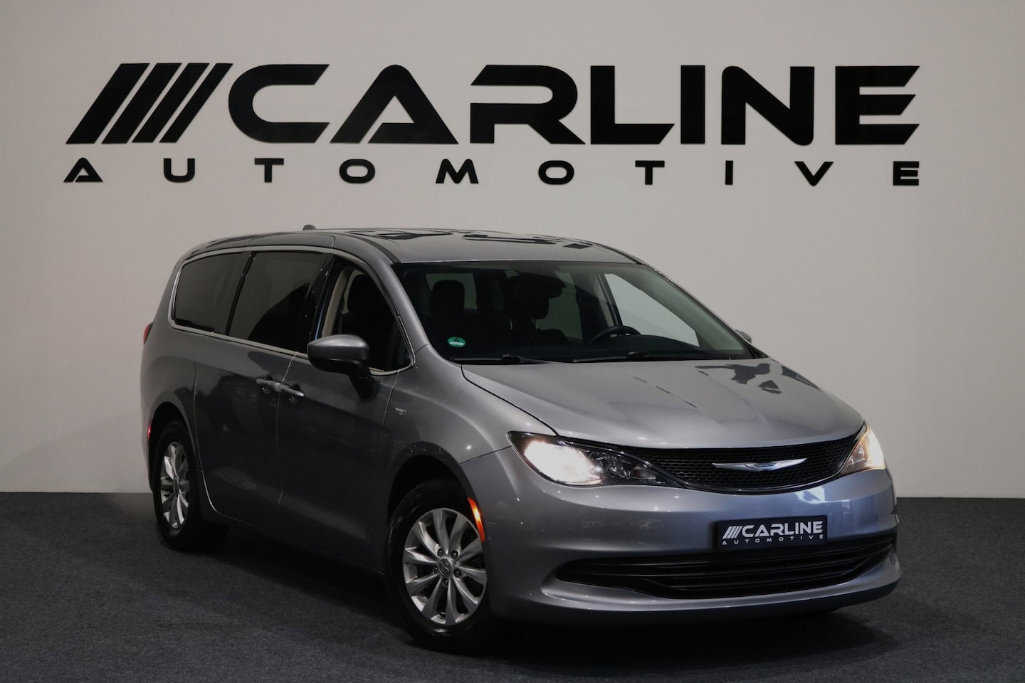 Chrysler Pacifica - 3.6 V6 AUTOMAAAT 7 Zits Limited AIRCO NAVI Elek schuifdeuren GARANTIE NAP APK - AutoWereld.nl
