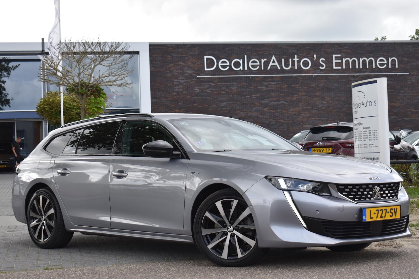Peugeot 508 SW - 1.6 HYbrid Blue Lease GT Line Avantage 1.6 HYbrid Blue Lease GT Line Avantage - AutoWereld.nl
