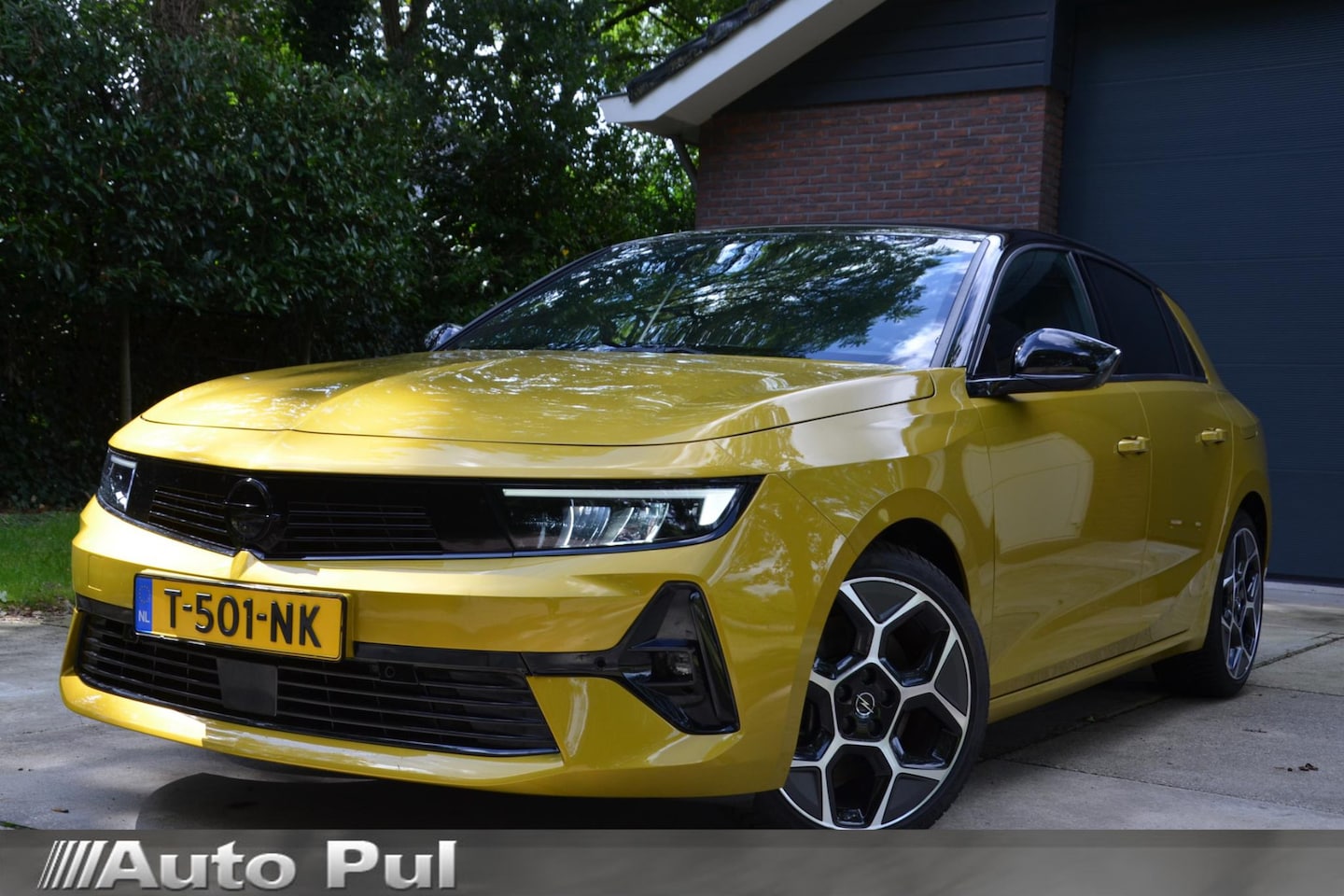 Opel Astra - 1.6 Hybrid GS Level 4 Automaat/Navi/Pdc/Ecc/Achteruitrijcamera/Stuur&Stoelverwarming/Cruis - AutoWereld.nl