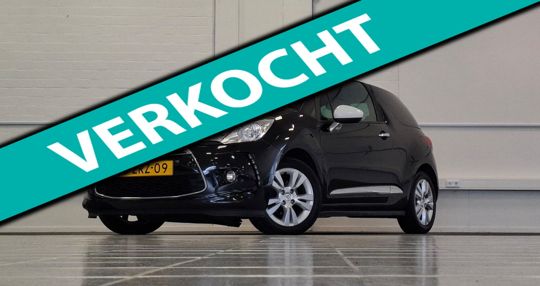 Citroën DS3 - 1.2 VTi So Chic Parkeerhulp Nieuwe APK Mooi! Garantie - AutoWereld.nl