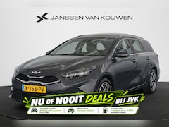 Kia Cee'd Sportswagon - Ceed 1.0 T-GDi ExecutiveLine Panoramadak Stuur-Stoelverwarming Achteruitrijcamera 17"