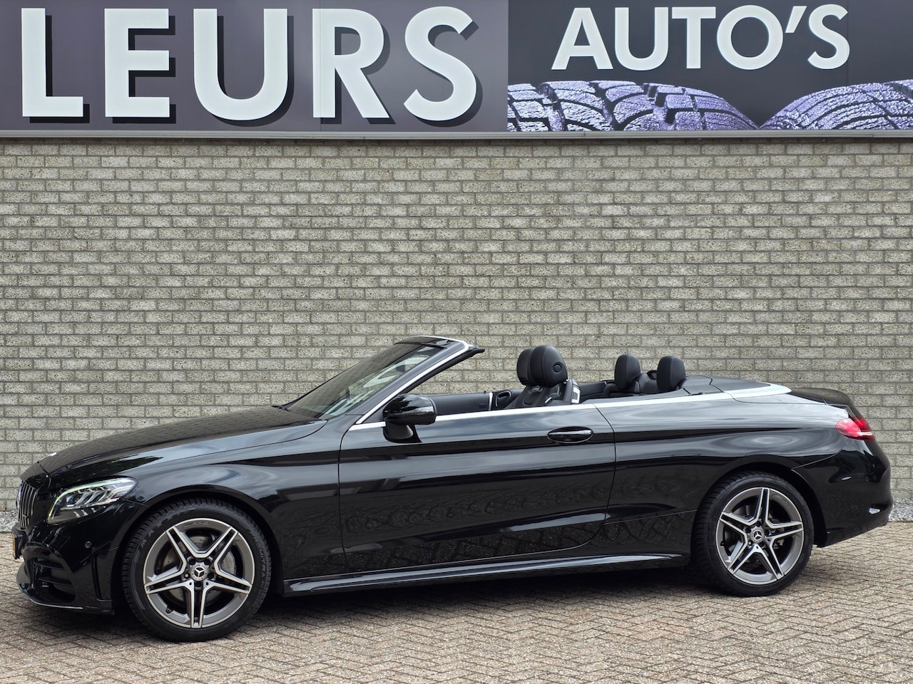 Mercedes-Benz C-klasse Cabrio - 180 Leer/Camera - AutoWereld.nl