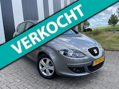 SEAT Altea - 1.6 Comfortstyle 1e Eigenaar-Nw APK-Airco-Elekpakket-Lmv-2 Sleutels