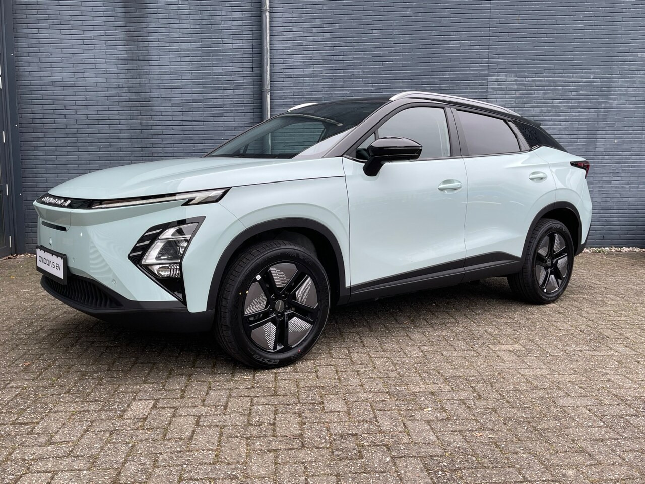 Omoda 5 - 60,9 kWh 205pk 430km WLTP Premium Automaat | Voorraad Leverbaar | 7 jaar Garantie | Schuif - AutoWereld.nl