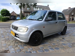 Daihatsu Cuore - 1.0-12V DVVT STi 5 drs 135 dkm apk 26-8-2027