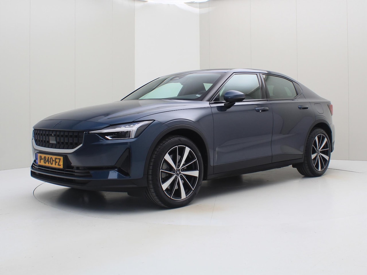 Polestar 2 - Standard Range Single Motor 63kWh 225pk 91.65% SoH [ 19 INCH+PANO+CARPLAY+STOELVERWARMING - AutoWereld.nl