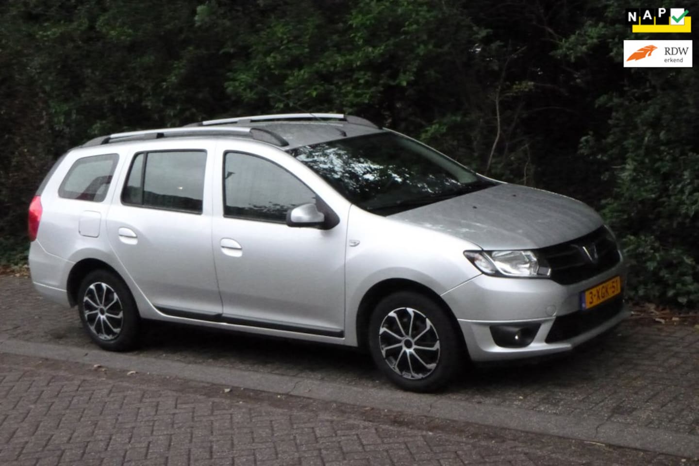 Dacia Logan MCV - 0.9 TCe Prestige Nieuwe distr kettingset en APK - AutoWereld.nl