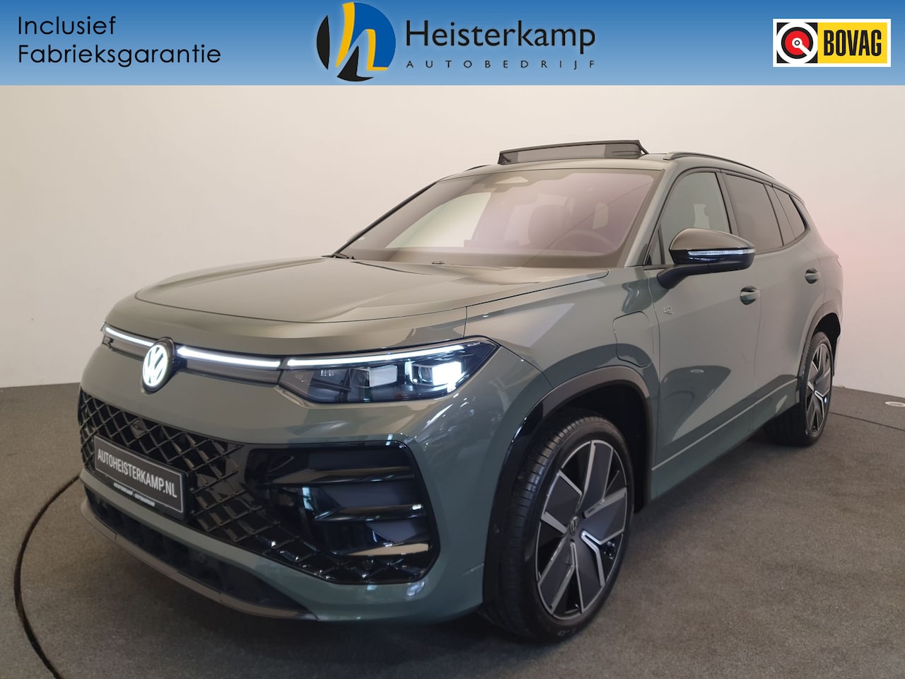 Volkswagen Tayron - 1.5 eHybrid 272pk DSG/AUT R-Line Wegklapbare trekhaak, Leder, Harman Kardon, IQ.Light - AutoWereld.nl