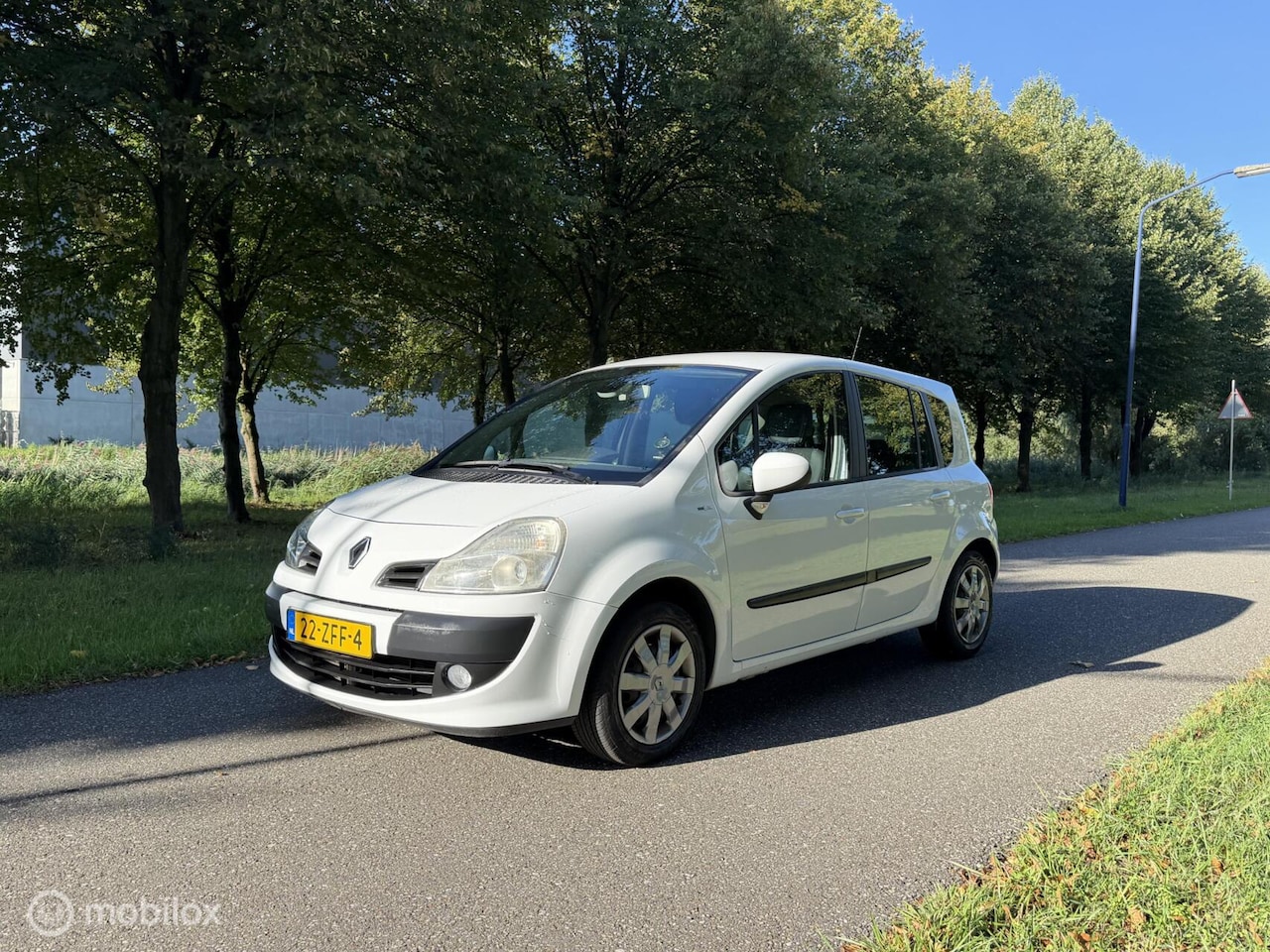 Renault Grand Modus - 1.2 TCE Night & Day*AIRCO*APK 4/27*CRUISE - AutoWereld.nl