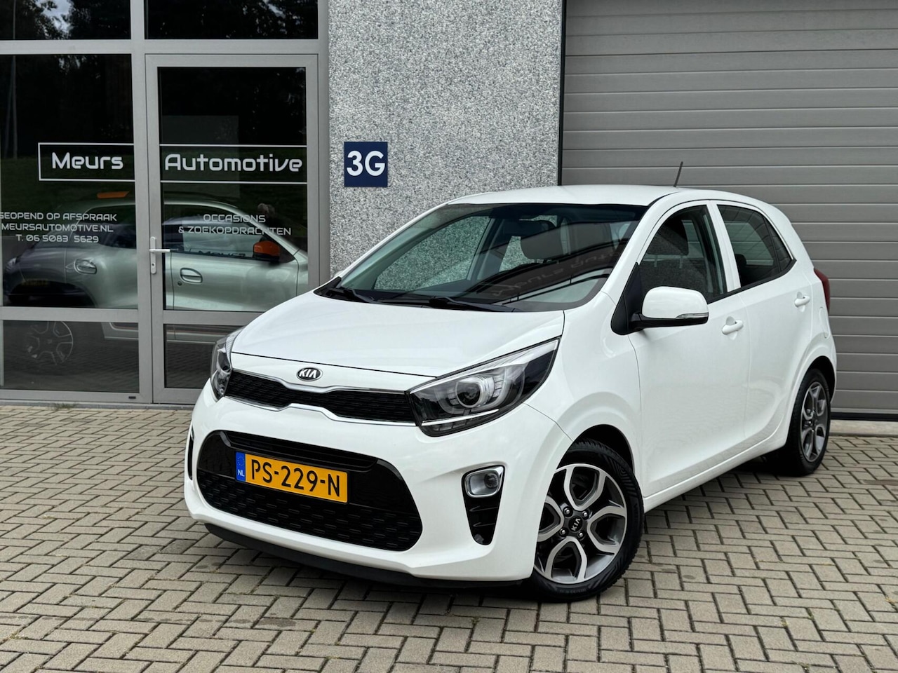 Kia Picanto - 1.0 CVVT DynamicPlusLine Cruise/Camera/Navi/CarPlay/NLAuto/All Season banden - AutoWereld.nl