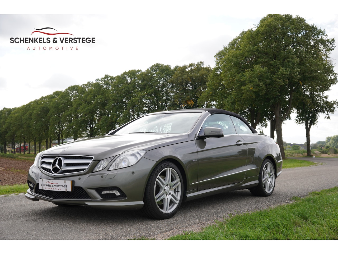 Mercedes-Benz E-klasse Cabrio - 250 CGI Elegance / AMG / Nekverwarming / - AutoWereld.nl