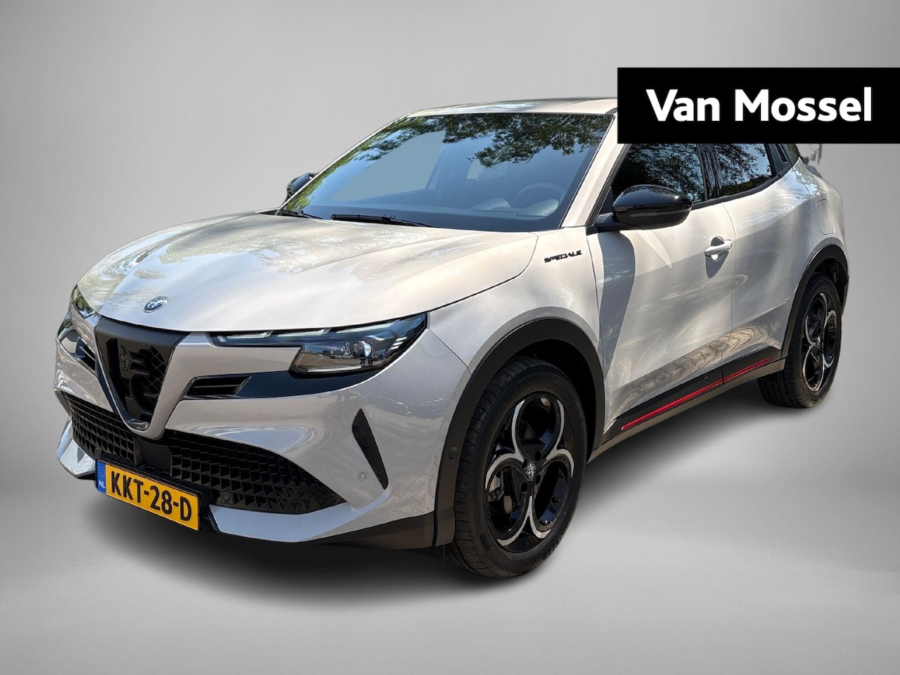 Alfa Romeo Junior - 1.2 Turbo Hybrid Ibrida Speciale | Navigatie | Parkeersensoren | Camera | Apple Carplay/An - AutoWereld.nl