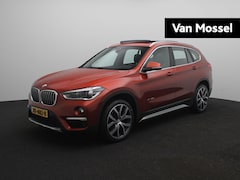 BMW X1 - xDrive20i High Executive | Panoramadak | Lederen Bekleding | Climate Control | Cruise Cont